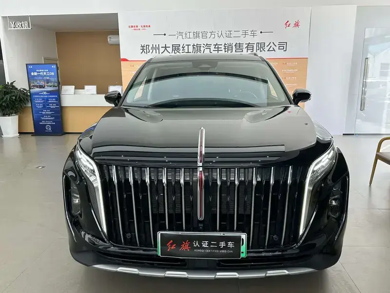 2024 Hongqi HS7 с пробегом 22 000 км