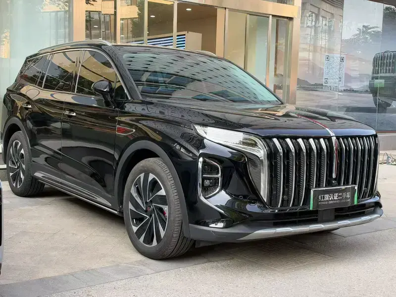 2024 Hongqi HS7 с пробегом 22 000 км