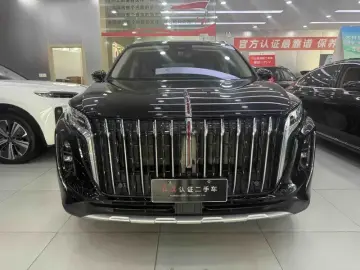 2024 Hongqi HS7 с пробегом 11 000 км
