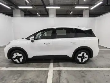 2024 Arcfox Koala S с пробегом 2 000 км