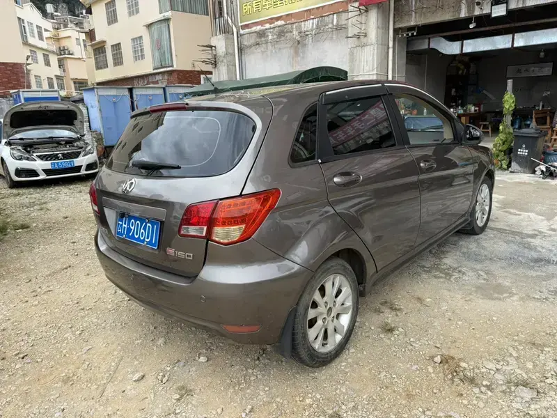 2012 BAIC E-Series с пробегом 240 000 км