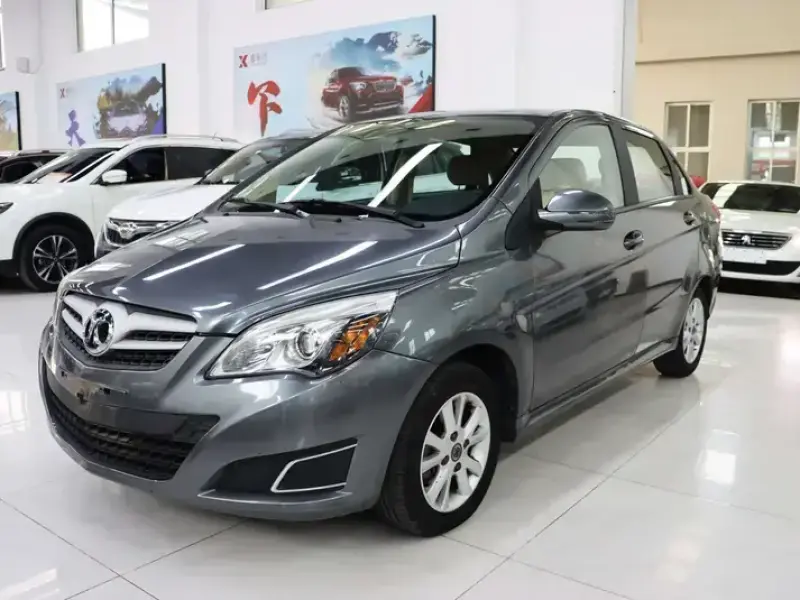 2013 BAIC E-Series с пробегом 19 000 км