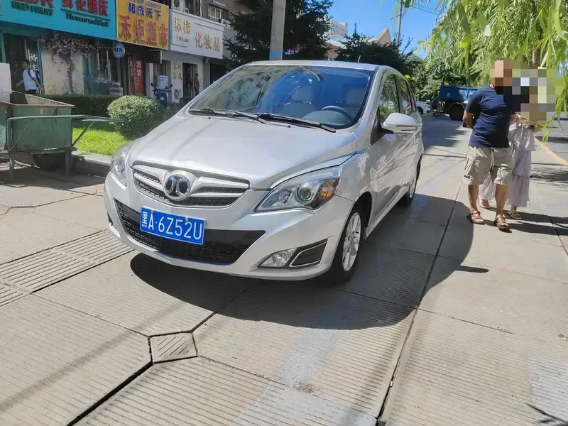 2012 BAIC E-Series с пробегом 90 000 км
