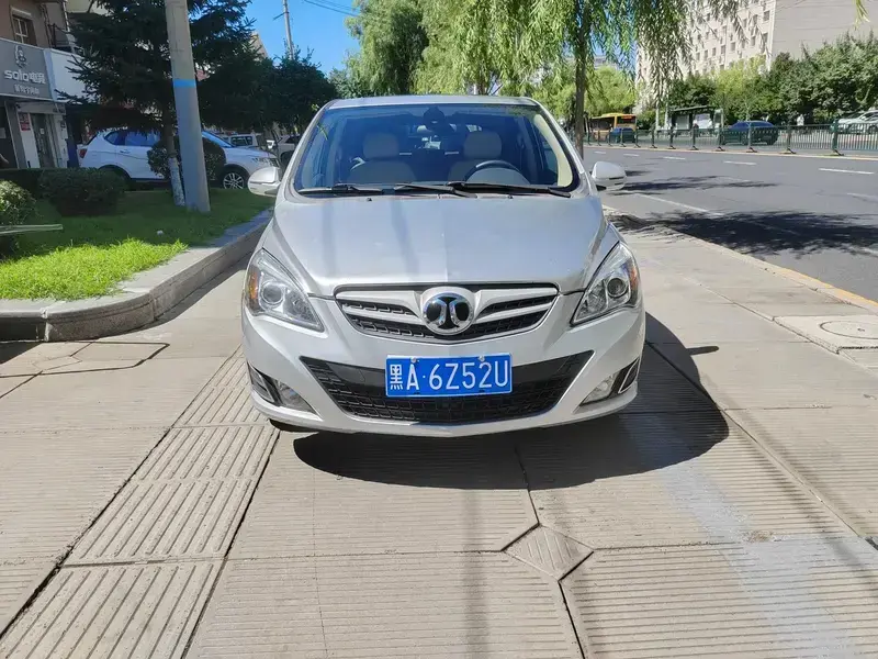 2012 BAIC E-Series с пробегом 90 000 км