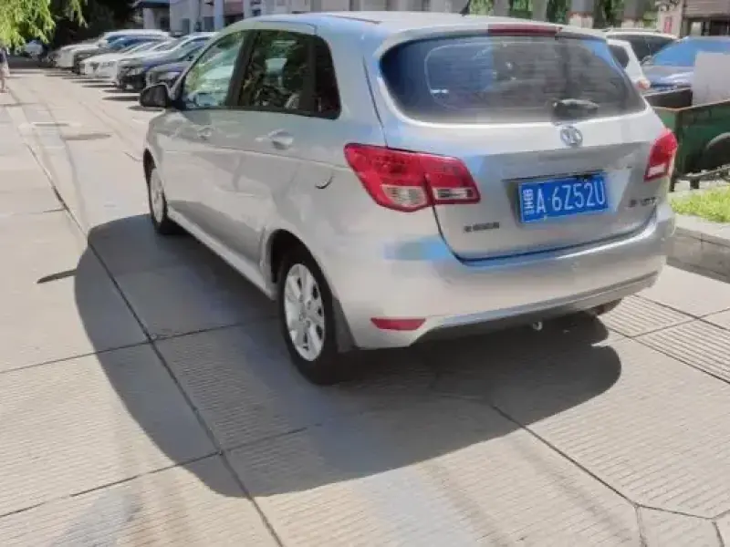2012 BAIC E-Series с пробегом 90 000 км