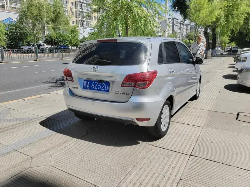 2012 BAIC E-Series с пробегом 90 000 км