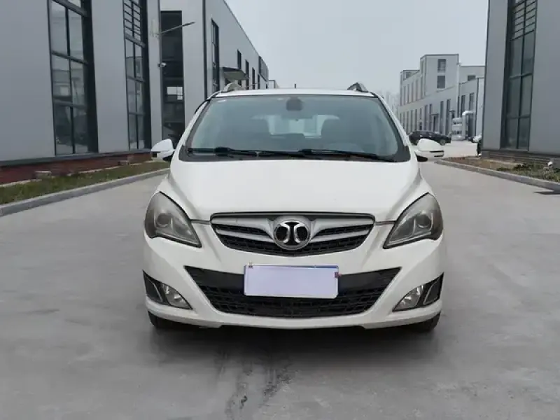 2013 BAIC E-Series с пробегом 100 000 км