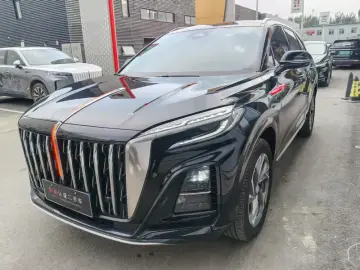 2024 Hongqi HS3 с пробегом 33 000 км