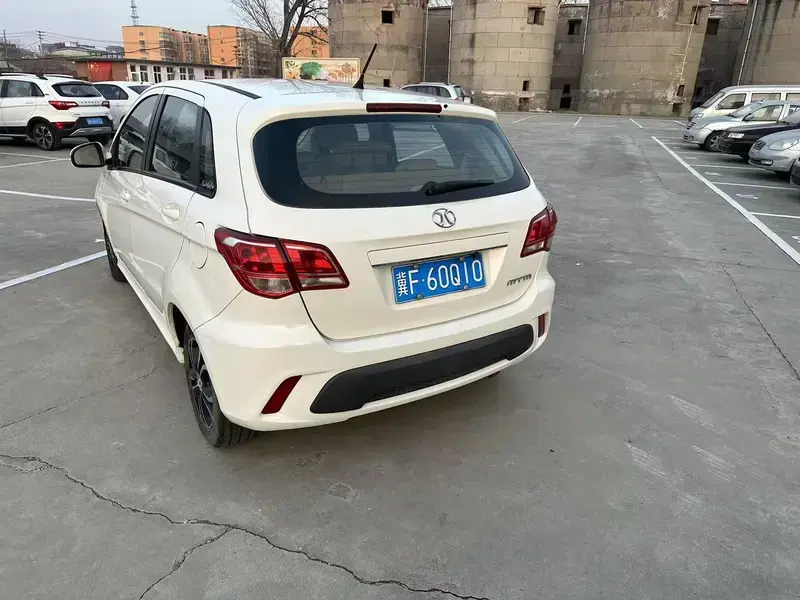 2015 BAIC Senova D20 с пробегом 108 000 км