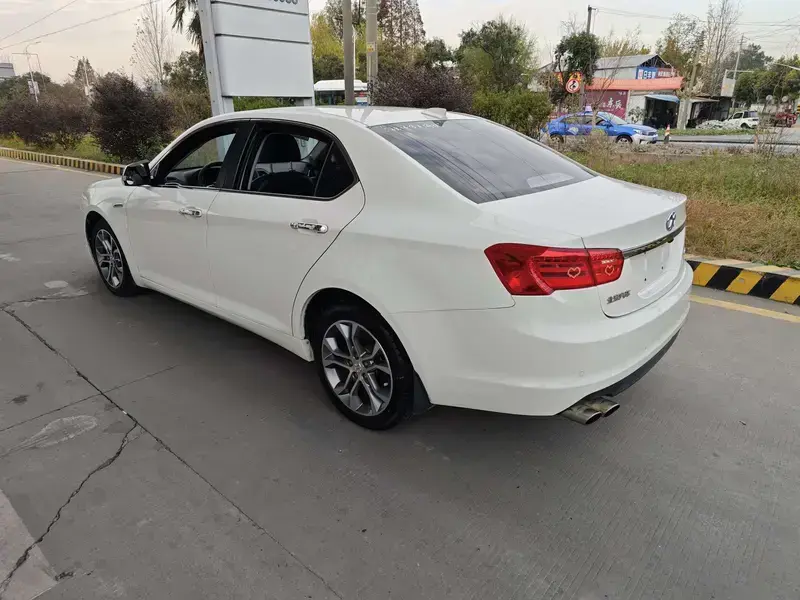 2018 BAIC Senova D70 с пробегом 130 000 км