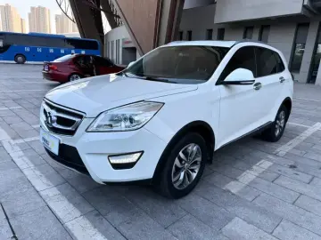 2015 BAIC Senova X65 с пробегом 130 000 км