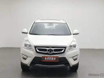 2015 BAIC Senova X65 с пробегом 85 900 км