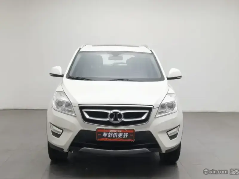 2015 BAIC Senova X65 с пробегом 85 900 км