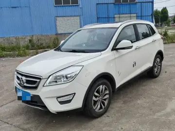 2015 BAIC Senova X65 с пробегом 59 000 км
