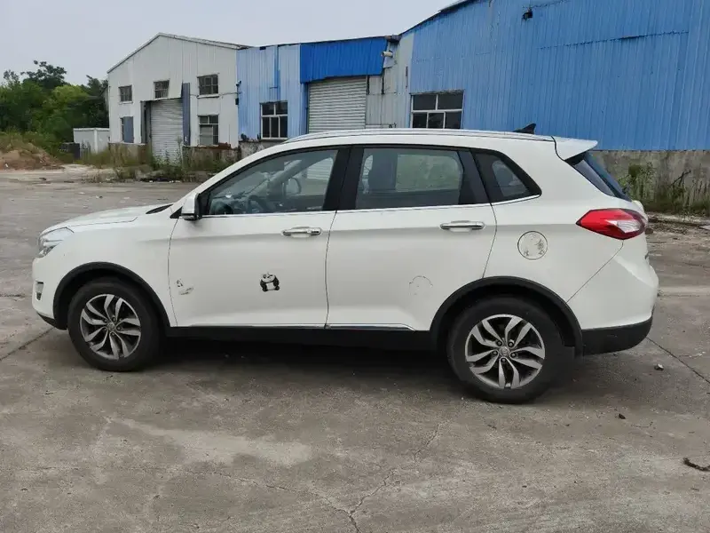 2015 BAIC Senova X65 с пробегом 59 000 км