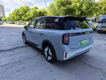 2023 Arcfox Koala с пробегом 27 000 км