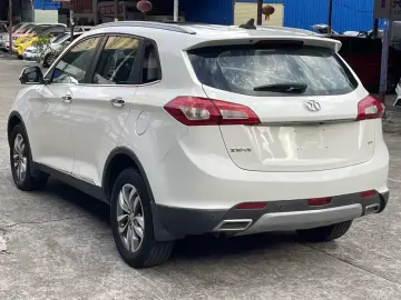 2015 BAIC Senova X65 с пробегом 93 000 км