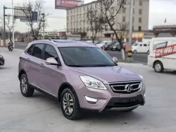 2015 BAIC Senova X65 с пробегом 120 000 км