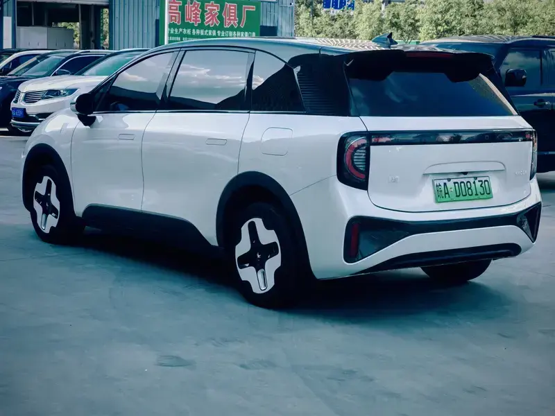 2023 Arcfox Koala с пробегом 28 000 км