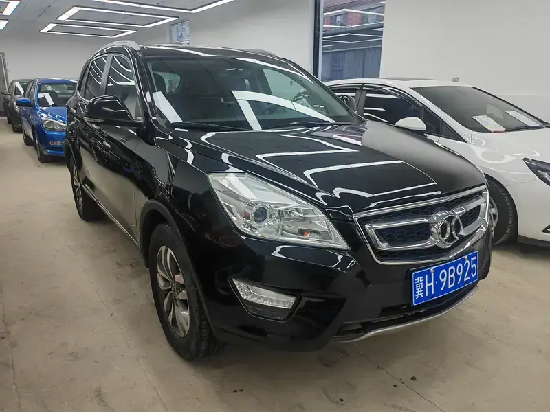 2015 BAIC Senova X65 с пробегом 92 000 км