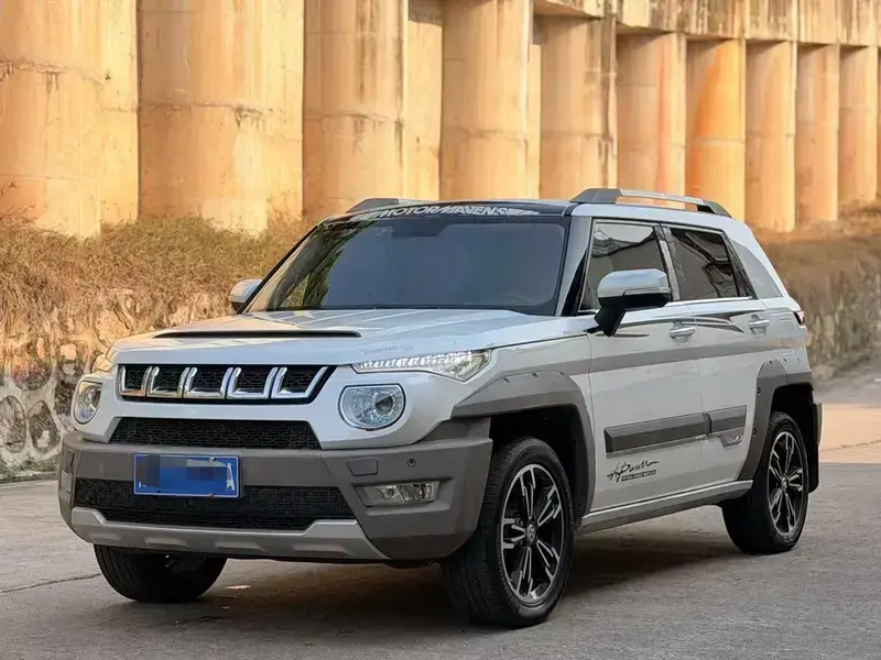 2016 BAIC Beijing Offroad BJ20 с пробегом 156 000 км