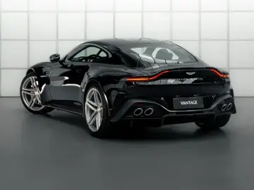 2024 Aston Martin Vantage с пробегом 6 000 км