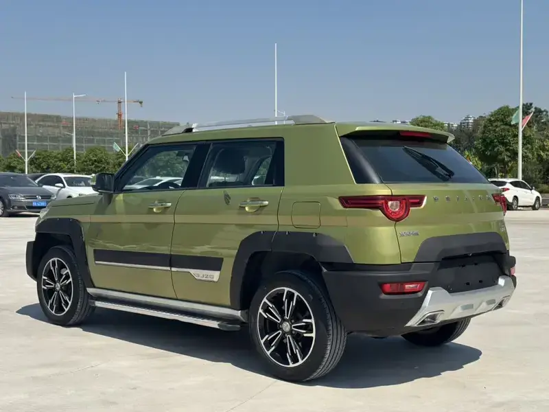 2016 BAIC Beijing Offroad BJ20 с пробегом 69 000 км