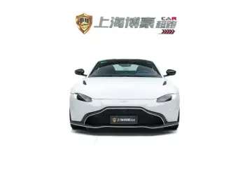2020 Aston Martin Vantage с пробегом 22 000 км