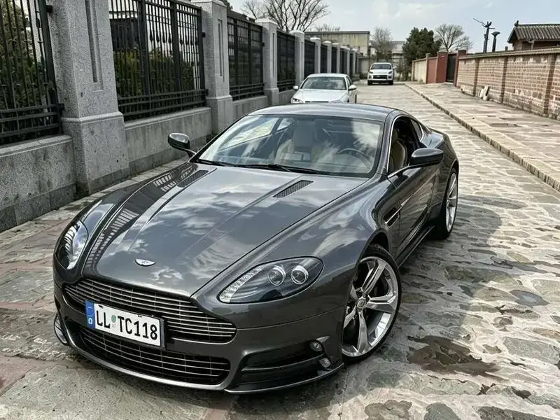 2007 Aston Martin Vantage с пробегом 37 000 км