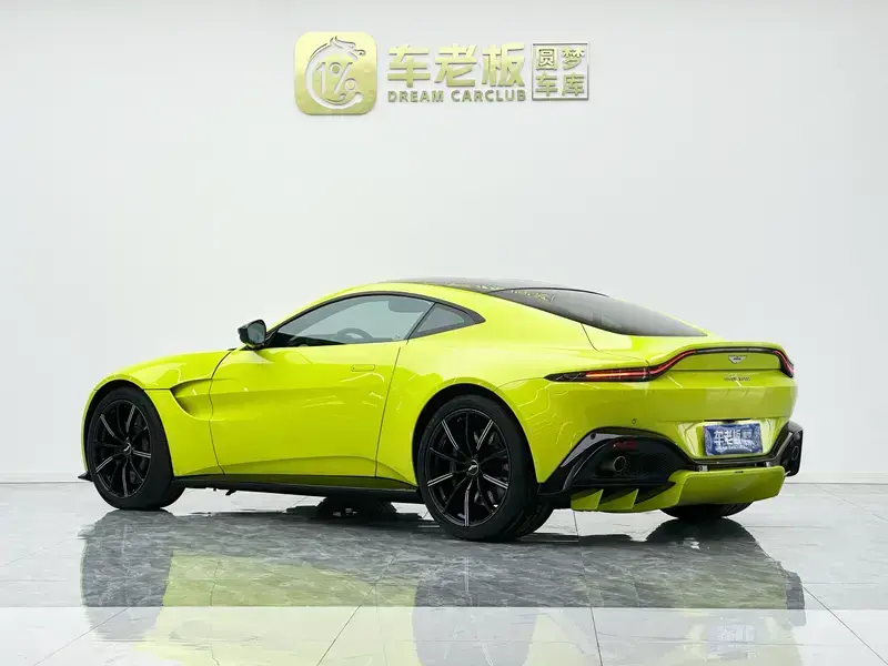 2018 Aston Martin Vantage с пробегом 28 300 км