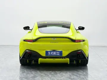 2018 Aston Martin Vantage с пробегом 28 300 км