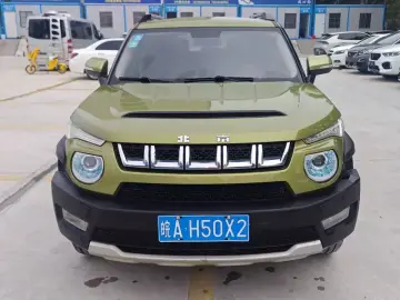 2016 BAIC Beijing Offroad BJ20 с пробегом 98 000 км