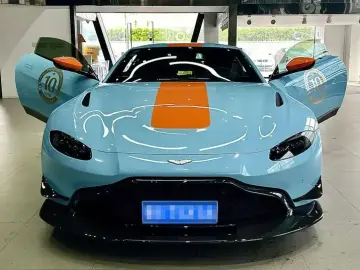 2020 Aston Martin Vantage с пробегом 22 000 км