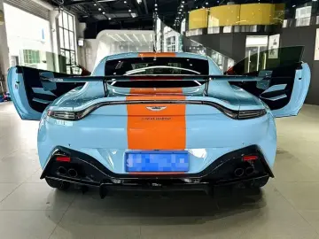 2020 Aston Martin Vantage с пробегом 22 000 км