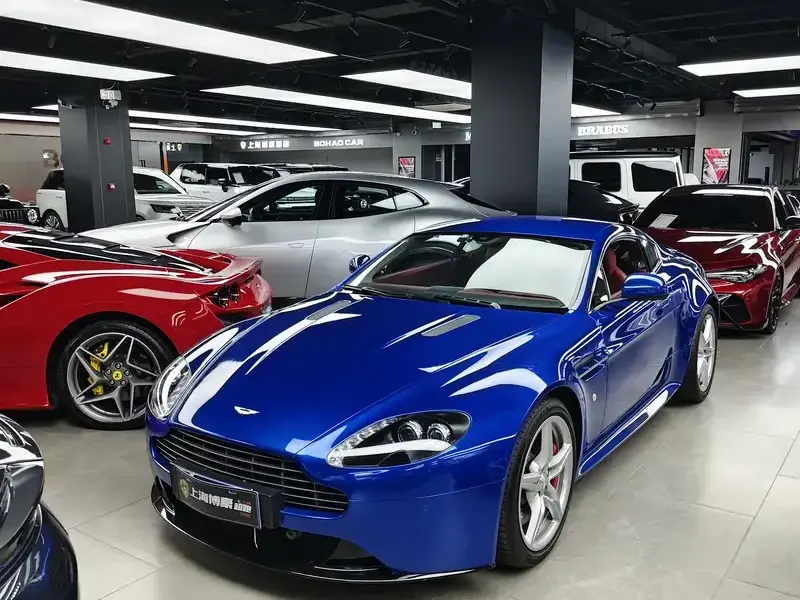 2016 Aston Martin Vantage с пробегом 7 800 км