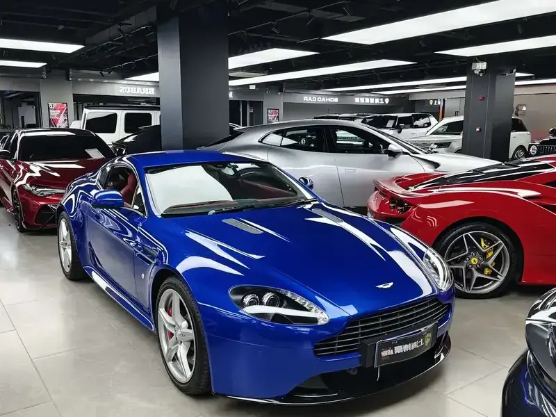 2016 Aston Martin Vantage с пробегом 7 800 км