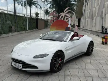 2020 Aston Martin Vantage с пробегом 29 000 км