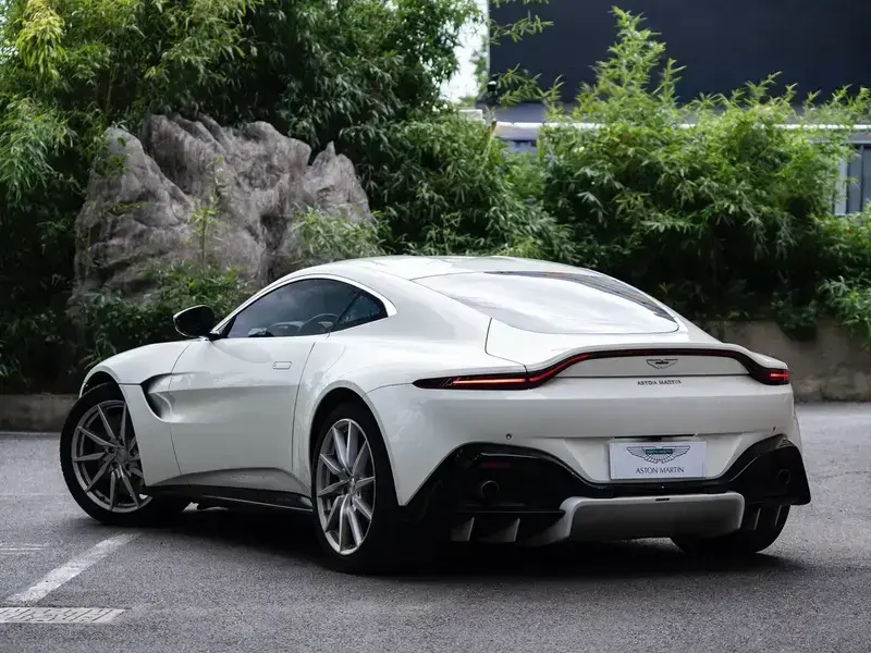 2018 Aston Martin Vantage с пробегом 34 600 км