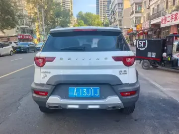 2016 BAIC Beijing Offroad BJ20 с пробегом 120 000 км