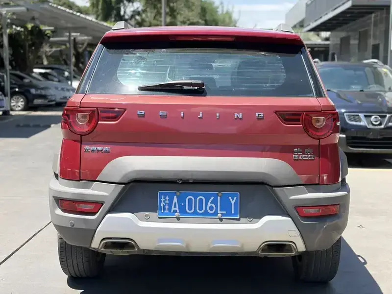 2016 BAIC Beijing Offroad BJ20 с пробегом 100 000 км