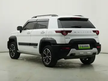 2018 BAIC Beijing Offroad BJ20 с пробегом 160 000 км