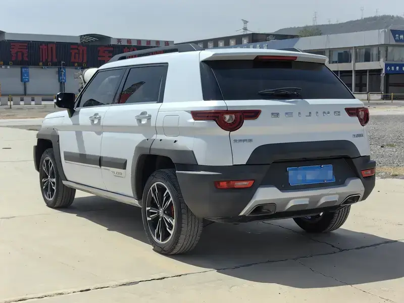 2018 BAIC Beijing Offroad BJ20 с пробегом 47 000 км