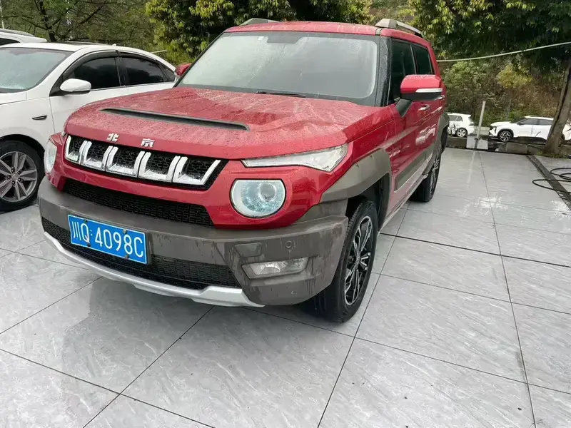 2016 BAIC Beijing Offroad BJ20 с пробегом 120 000 км