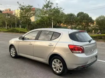 2014 Baojun 610 с пробегом 100 000 км