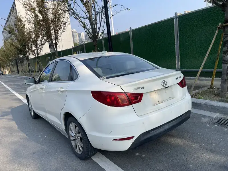 2016 BAIC Senova D50 с пробегом 72 000 км