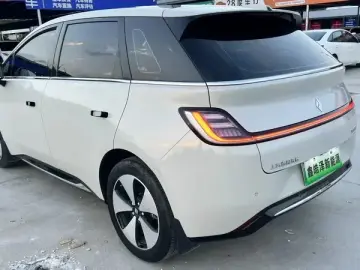 2023 Baojun Cloud с пробегом 60 000 км