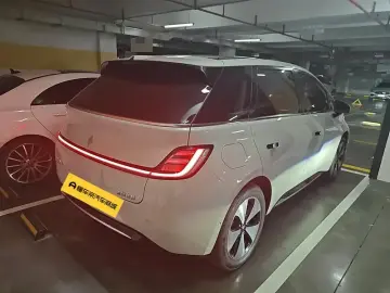 2023 Baojun Cloud с пробегом 24 600 км