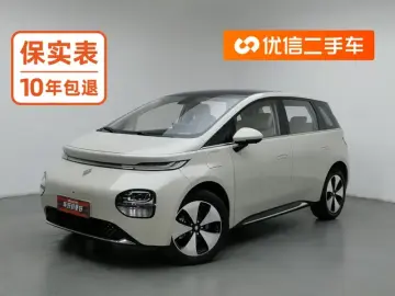 2023 Baojun Cloud с пробегом 32 700 км