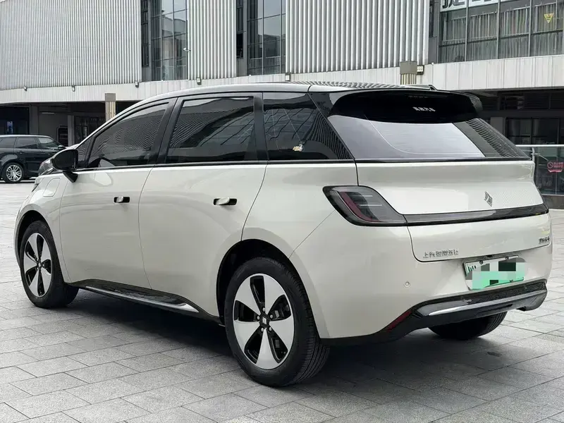 2023 Baojun Cloud с пробегом 49 000 км