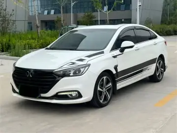 BAIC Senova D50